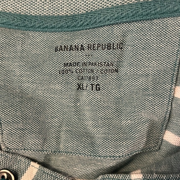 Grey and White Banana Republic Collar T Shirt - Picture 3 of 3